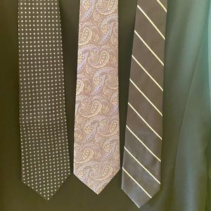 Men’s stylish any occasion neckties.